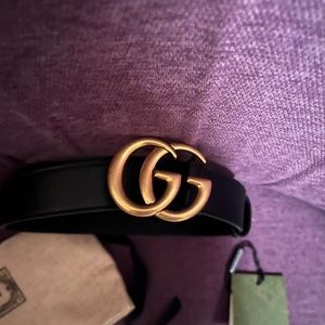 Brand New Leather Gucci Belt with Double G Buckle